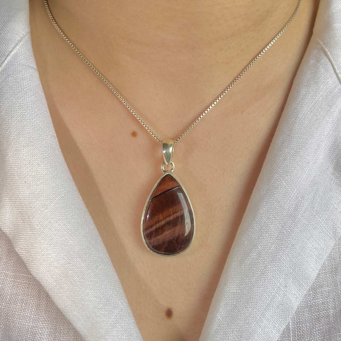 Red Tiger Eye Pendant-(RTE-P-20.)